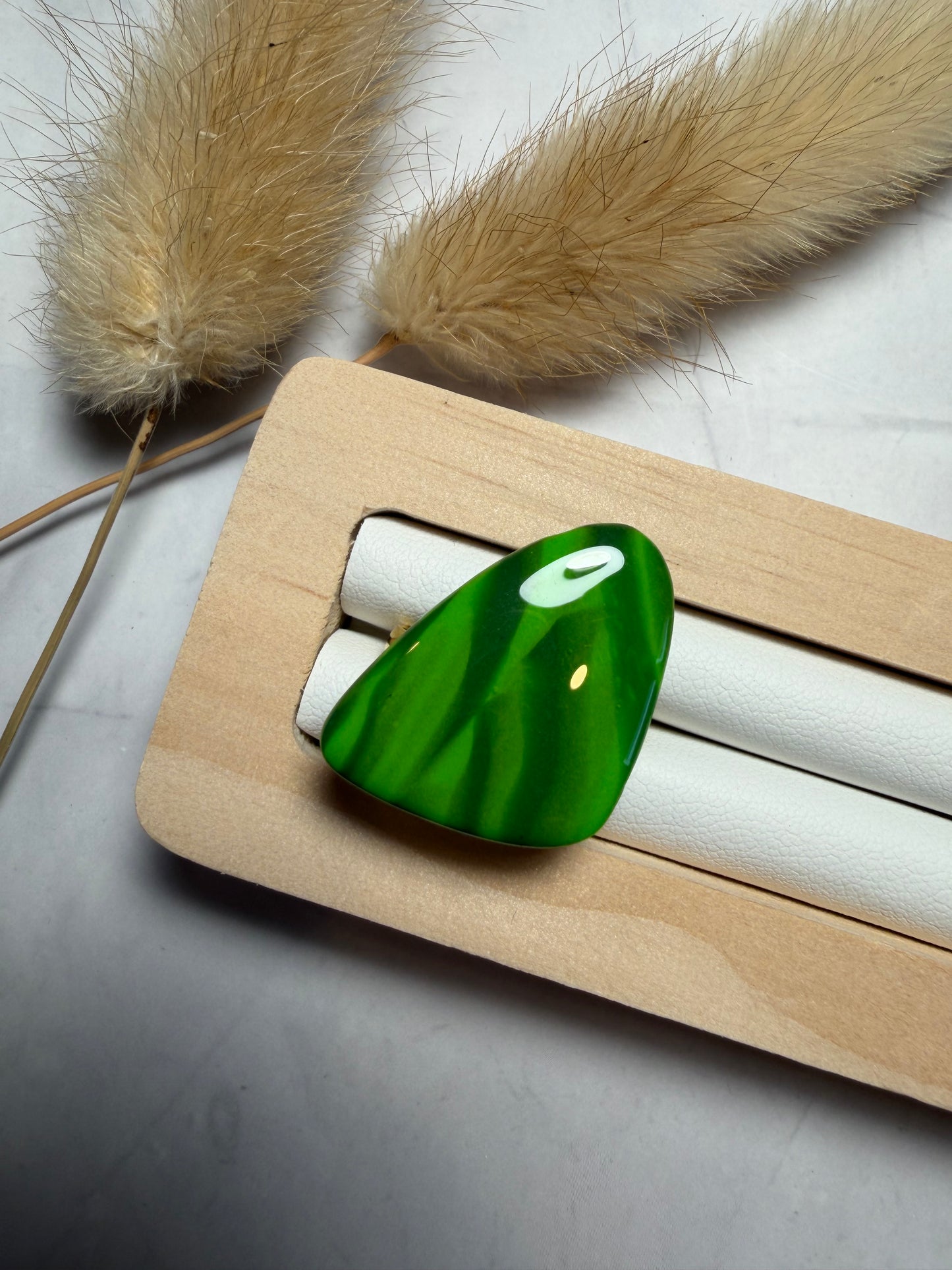 Bague « Galet », marbré vert/kaki