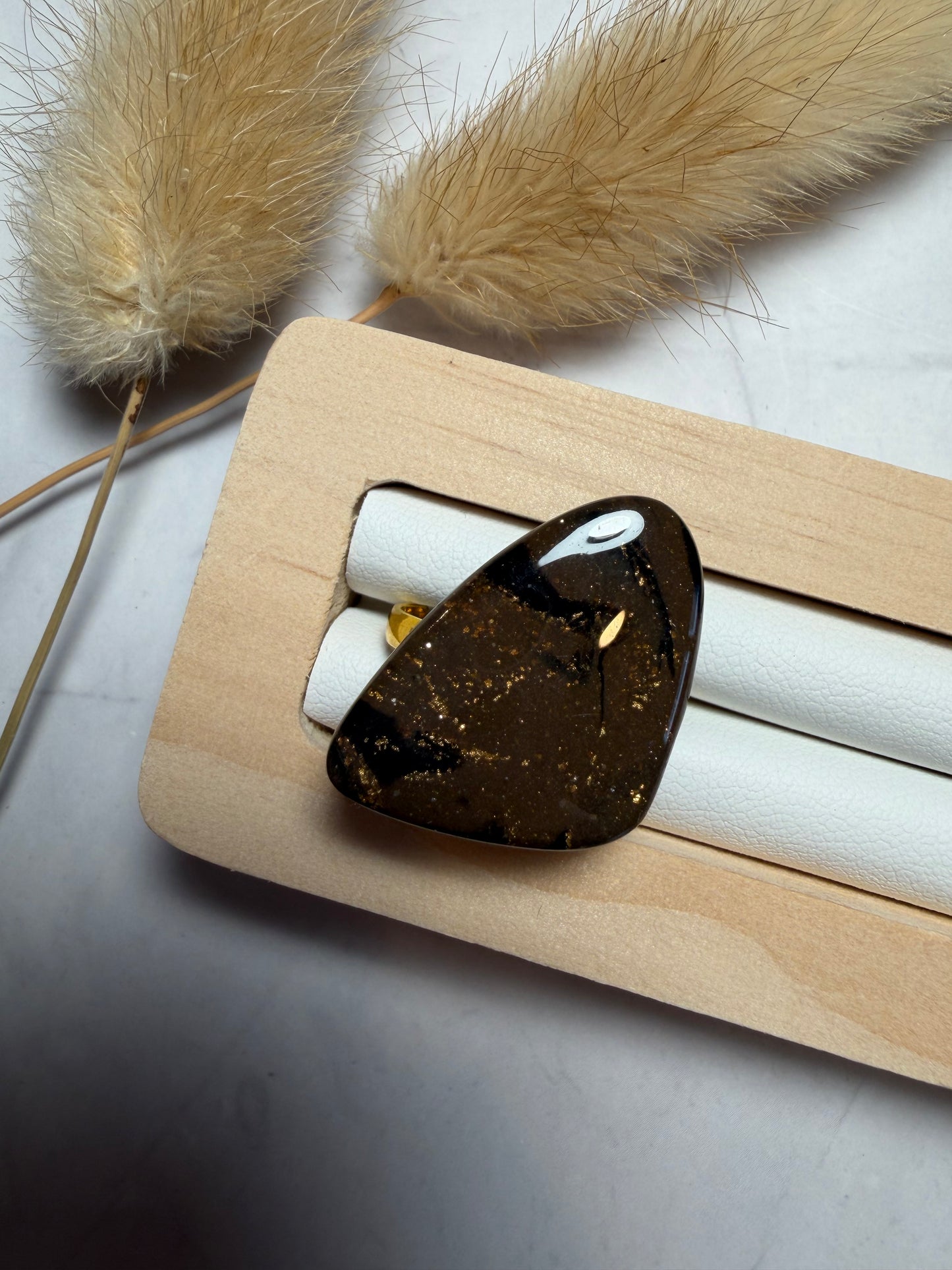 Bague « Galet », marbré marron/noir/doré