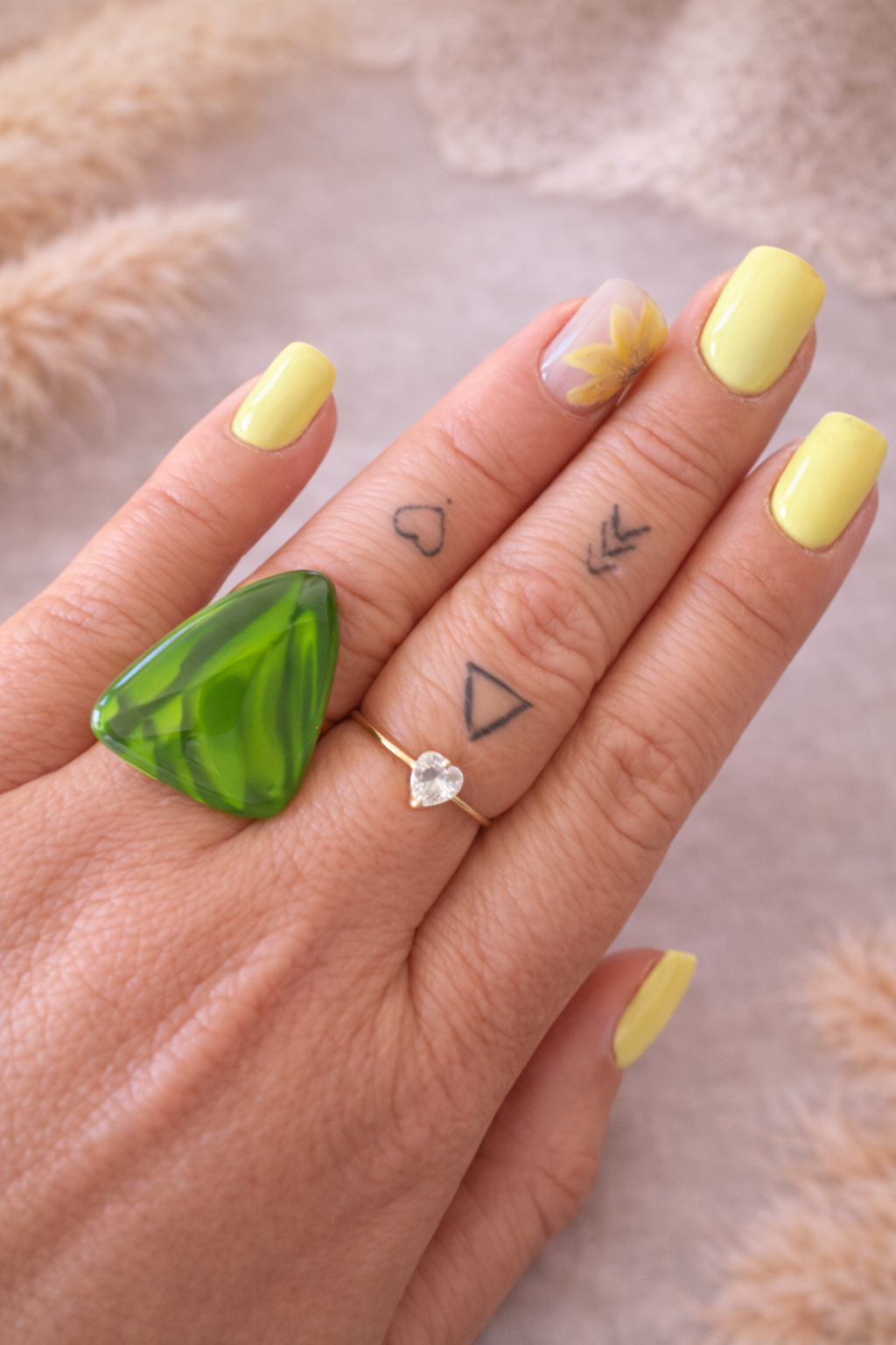 Bague « Galet », marbré vert/kaki
